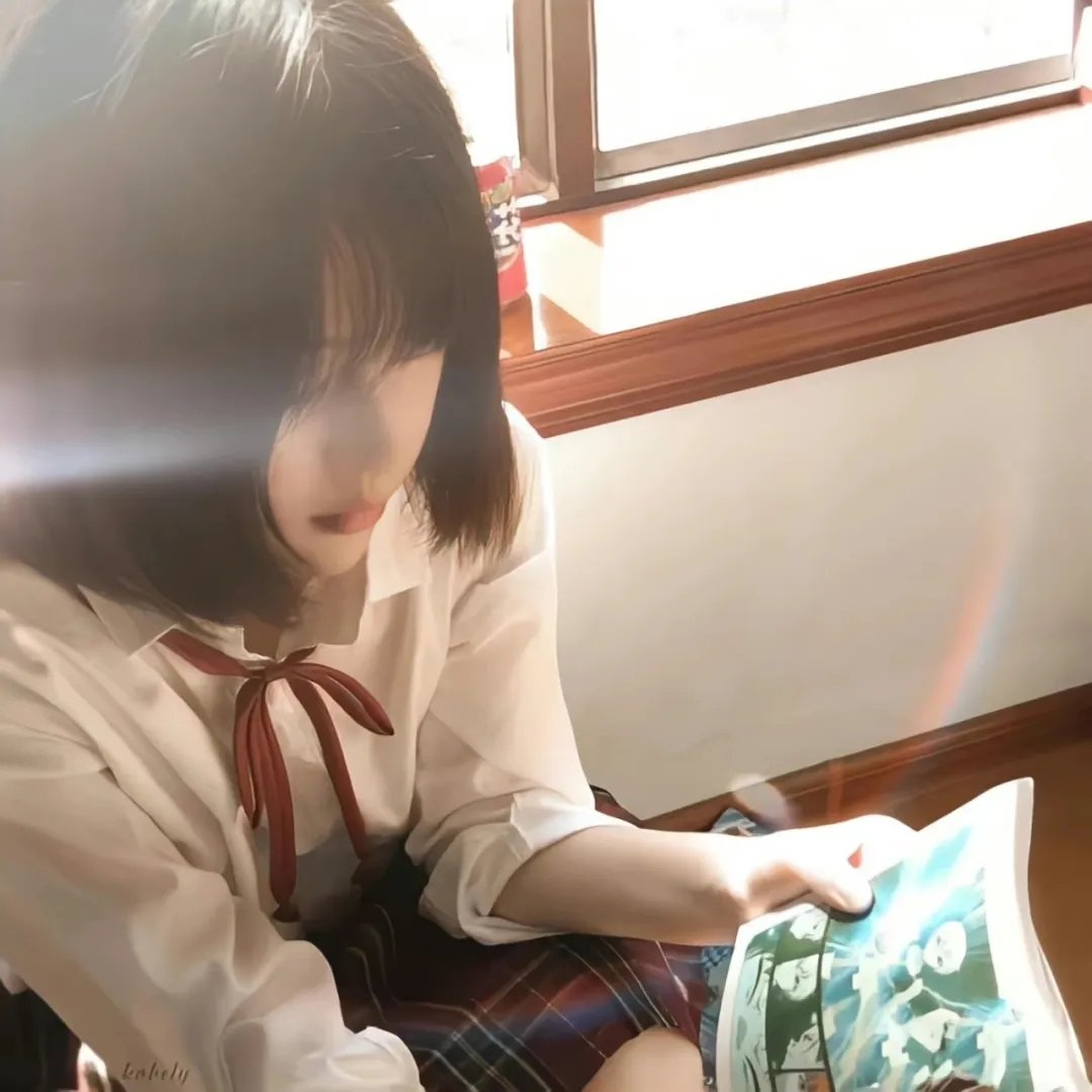 窃窃私语
